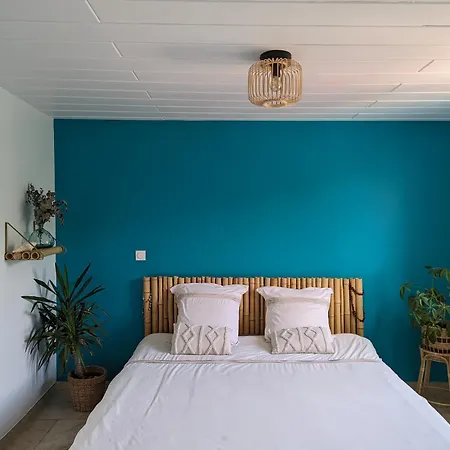 Maison Paisible Au Bord Du Esparron-de-Verdon