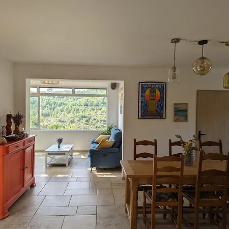 Maison Paisible Au Bord Du Сasa de vacaciones Esparron-de-Verdon